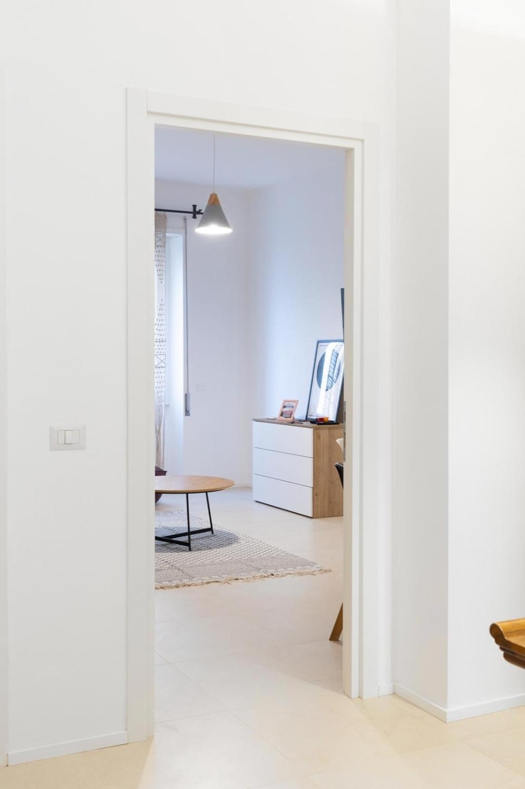 Apartment Piazzale Delle Province A 2 Passi Dalla Metro Aria Condizionata Wifi E Smart Tv